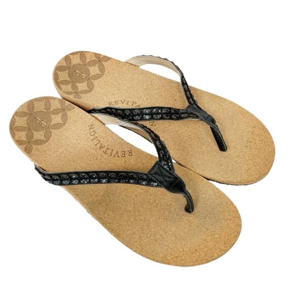 Revitalign Black Flip Flops Sz 9 - Picture 1 of 8